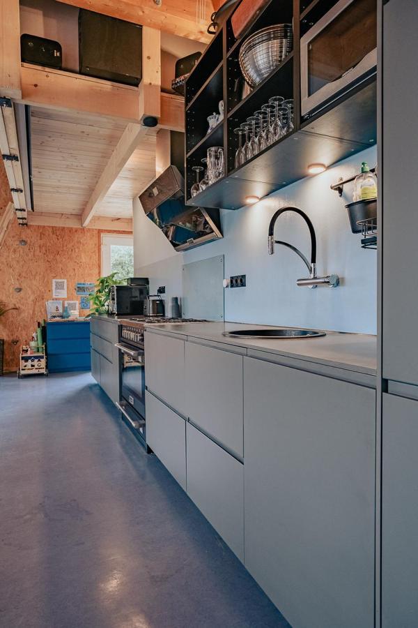 Hostel Oder Ferienwohnung 1-16 Personen Im Blauen Haus Fehmarn Zewnętrze zdjęcie