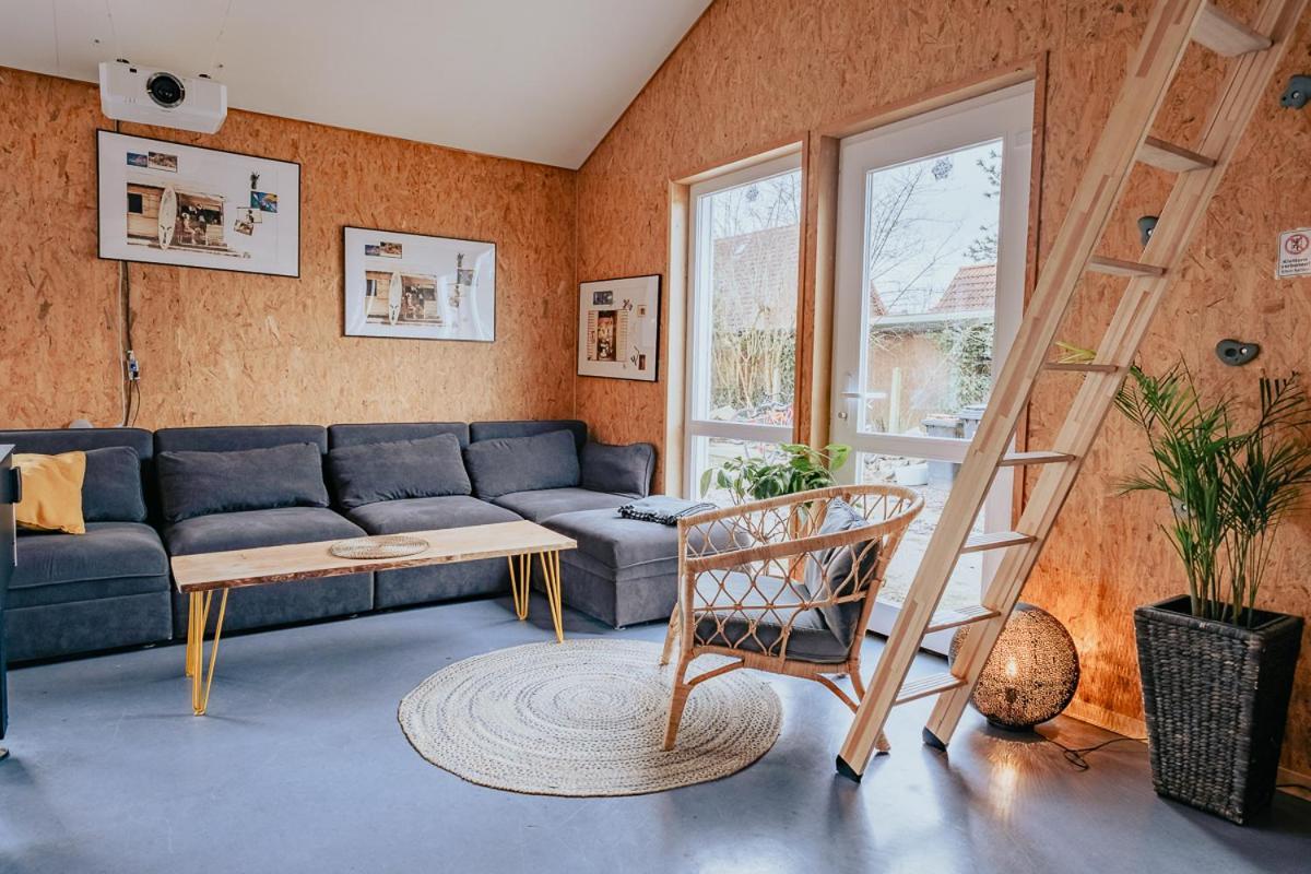 Hostel Oder Ferienwohnung 1-16 Personen Im Blauen Haus Fehmarn Zewnętrze zdjęcie