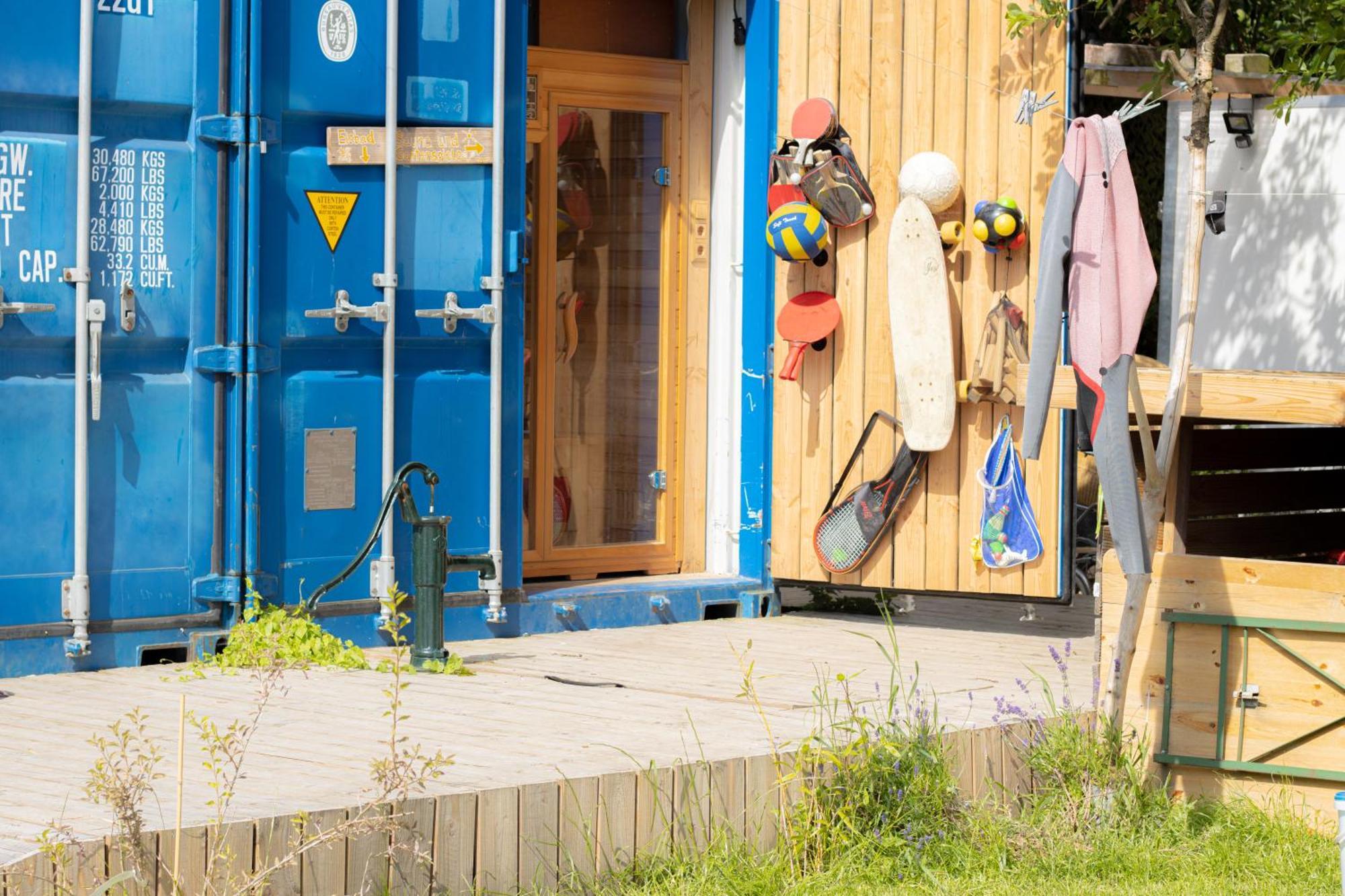 Hostel Oder Ferienwohnung 1-16 Personen Im Blauen Haus Fehmarn Zewnętrze zdjęcie
